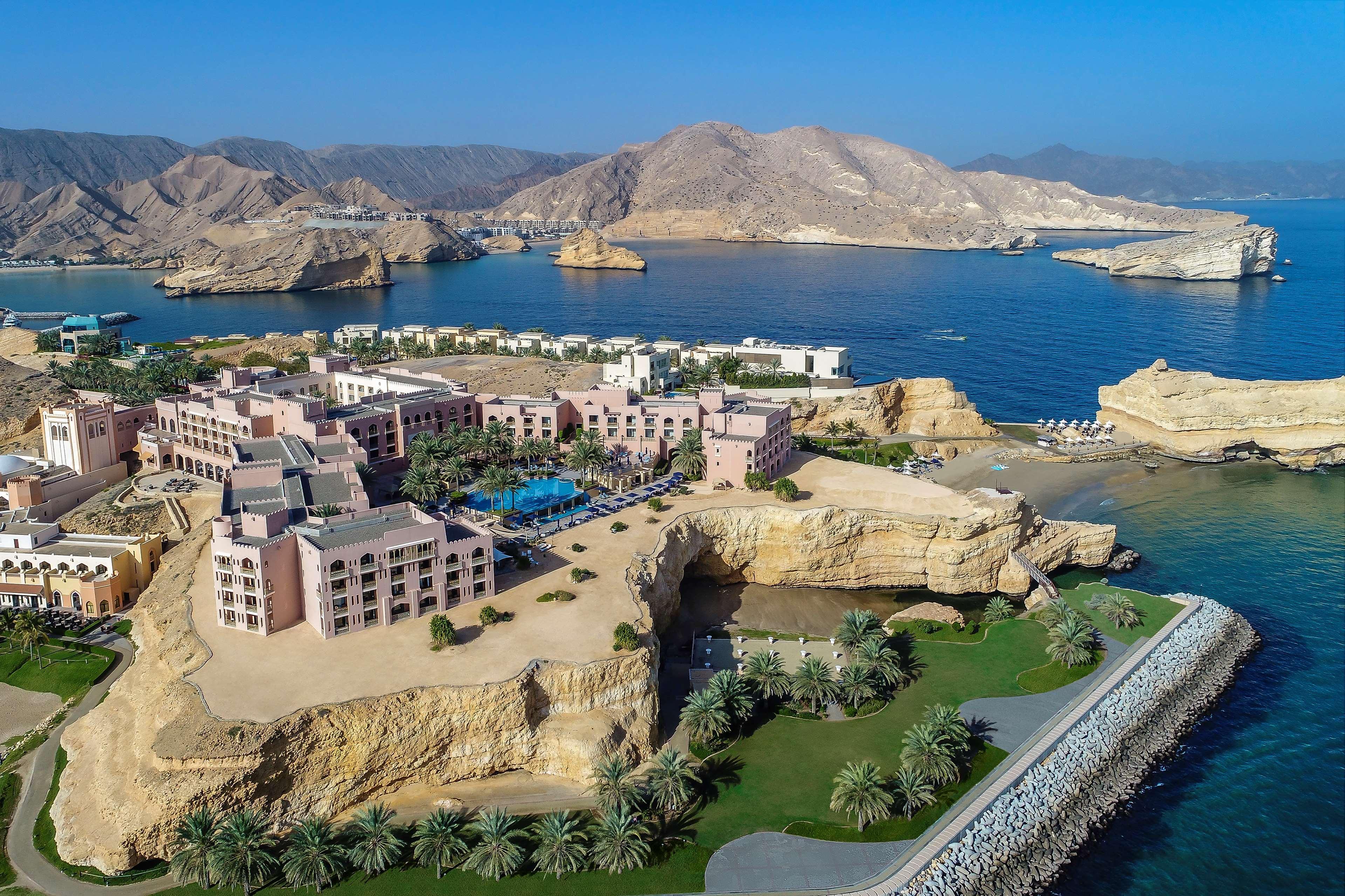 Shangri-La Al Husn, Muscat - Adults Only Resort Exterior photo